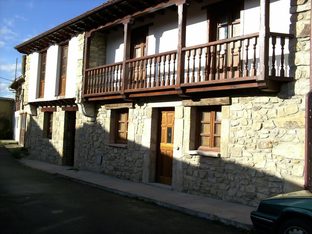 El Cabanon De Pimiango Pensionat Exteriör bild