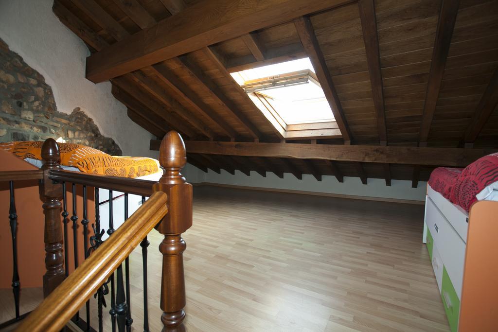 El Cabanon De Pimiango Pensionat Rum bild