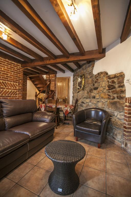 El Cabanon De Pimiango Pensionat Rum bild