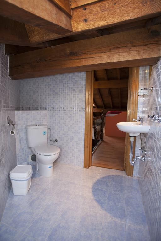 El Cabanon De Pimiango Pensionat Rum bild